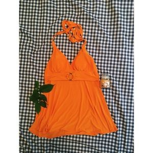 🌟 Orange Flowy Halter Top 🌟